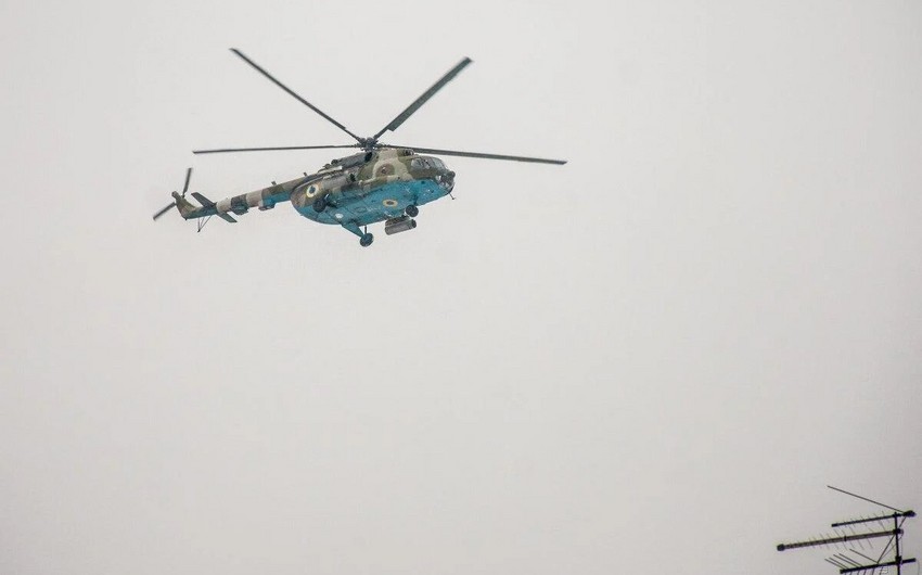 İki helikopter qəzaya uğradı - Altı zabit öldü 