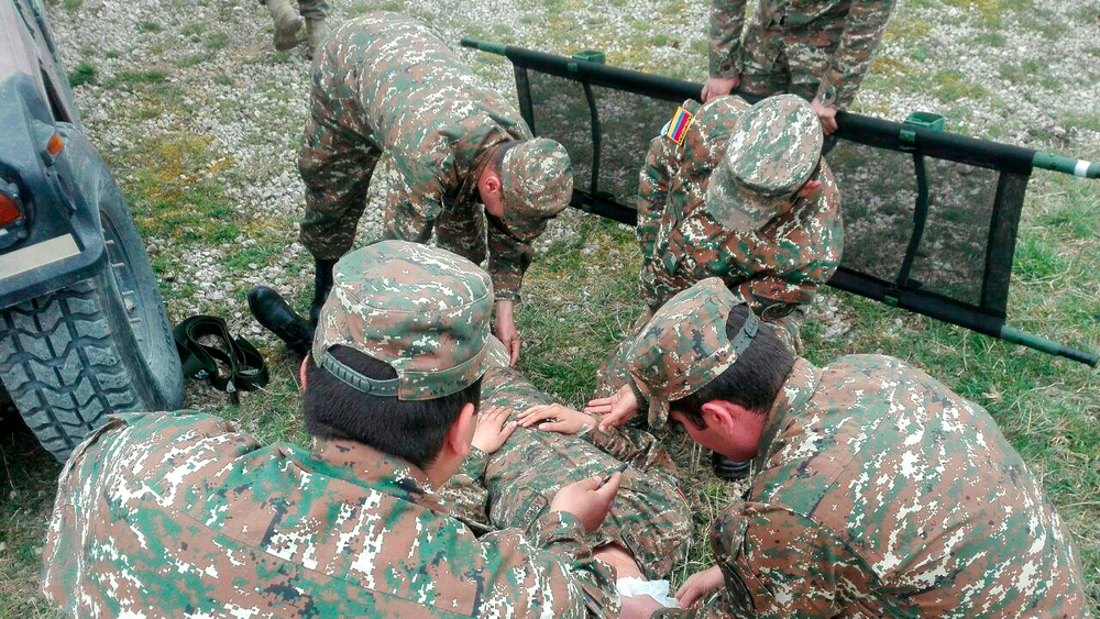 İki erməni hərbçi məhv edildi, biri YARALANDI