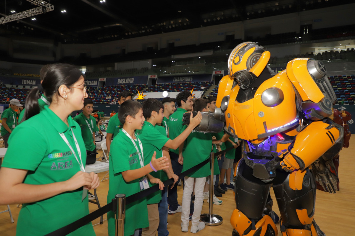 Bakıda VI Robot Olimpiadasına start verilib - FOTO