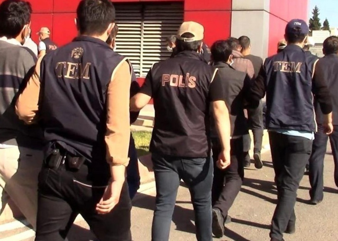 13 FETÖ üzvü Yunanıstana qaçarkən tutuldu