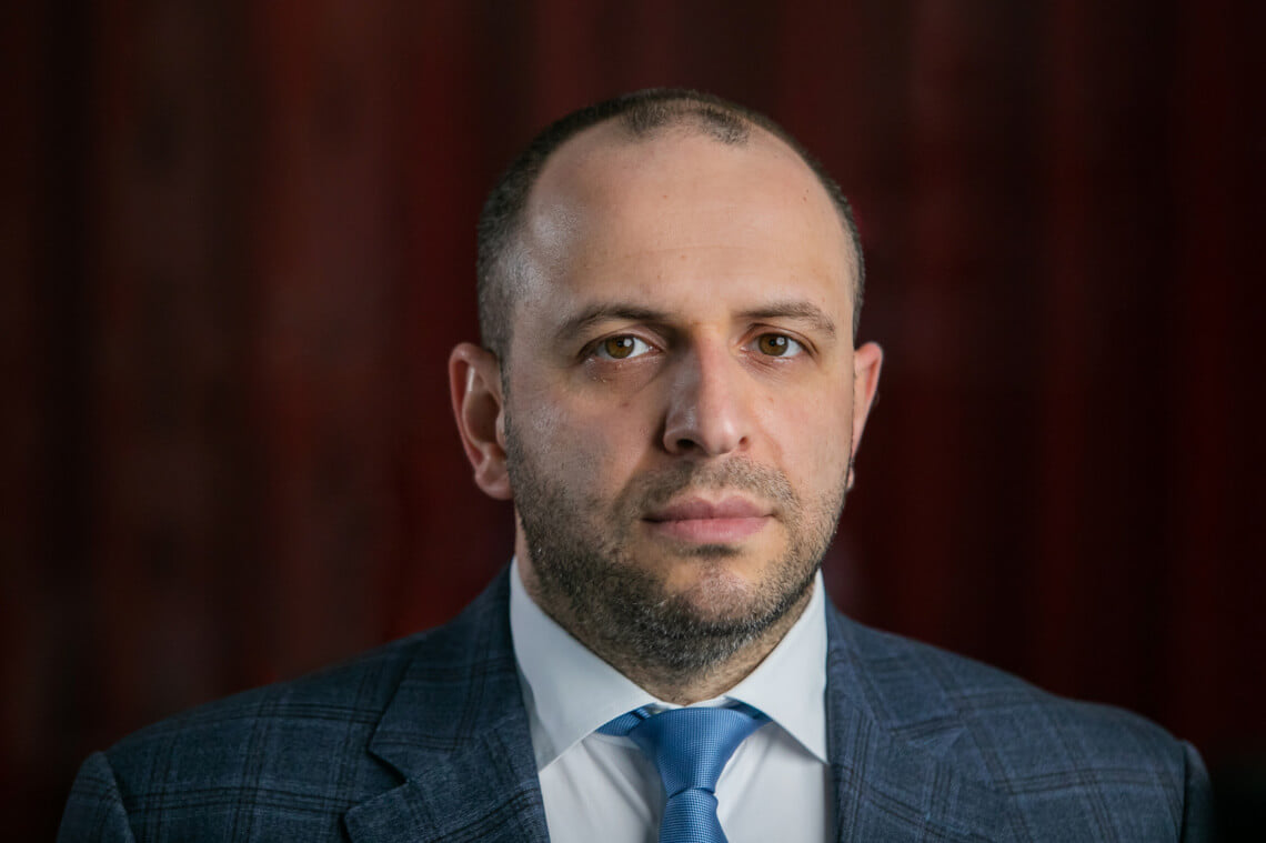 Ukraynanın yeni müdafiə naziri KİMDİR - Səmərqənddə doğulan Krım tatarı...