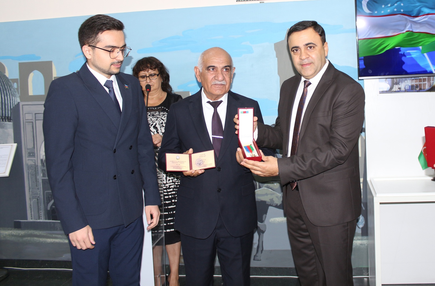 Komitənin adından özbək ictimai xadimlərinə təşəkkürnamələr verilib - FOTO