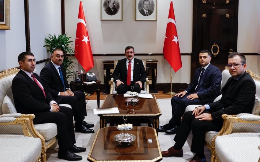 Rəşad Məmmədov Cevdet Yılmazla görüşdü