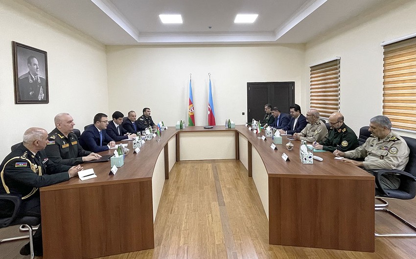 Azərbaycan və İran arasında hərbi əməkdaşlıq müzakirəsi