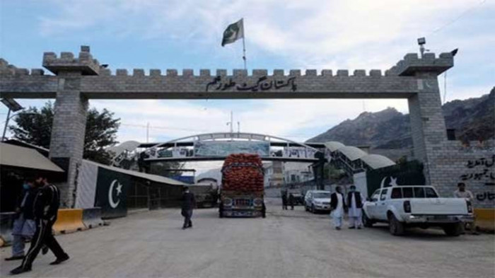 Pakistan Əfqanıstanla sərhədi BAĞLADI