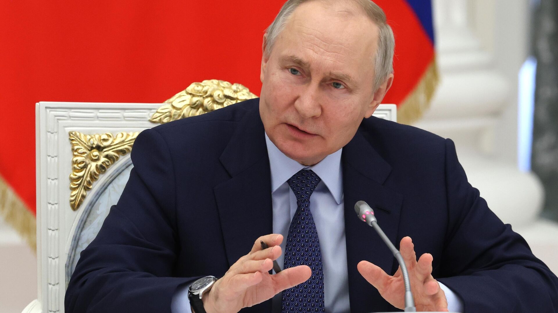 Qatar getdi, yeni güc mərkəzləri inkişaf edəcək - Putin Qərb-Çin qarşıdurması haqda...