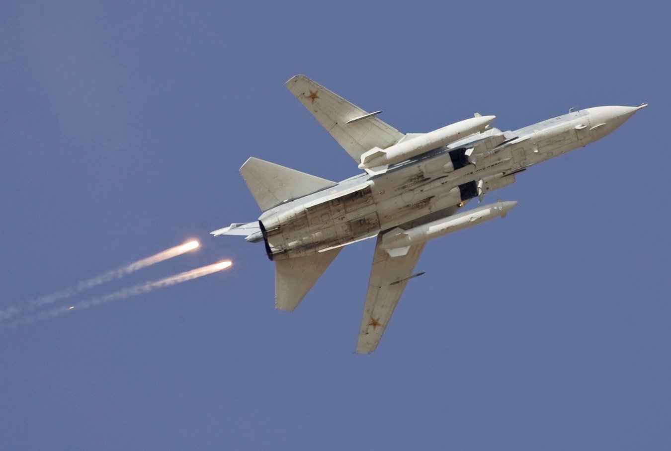 Su-24 qırıcısı qəzaya uğradı 