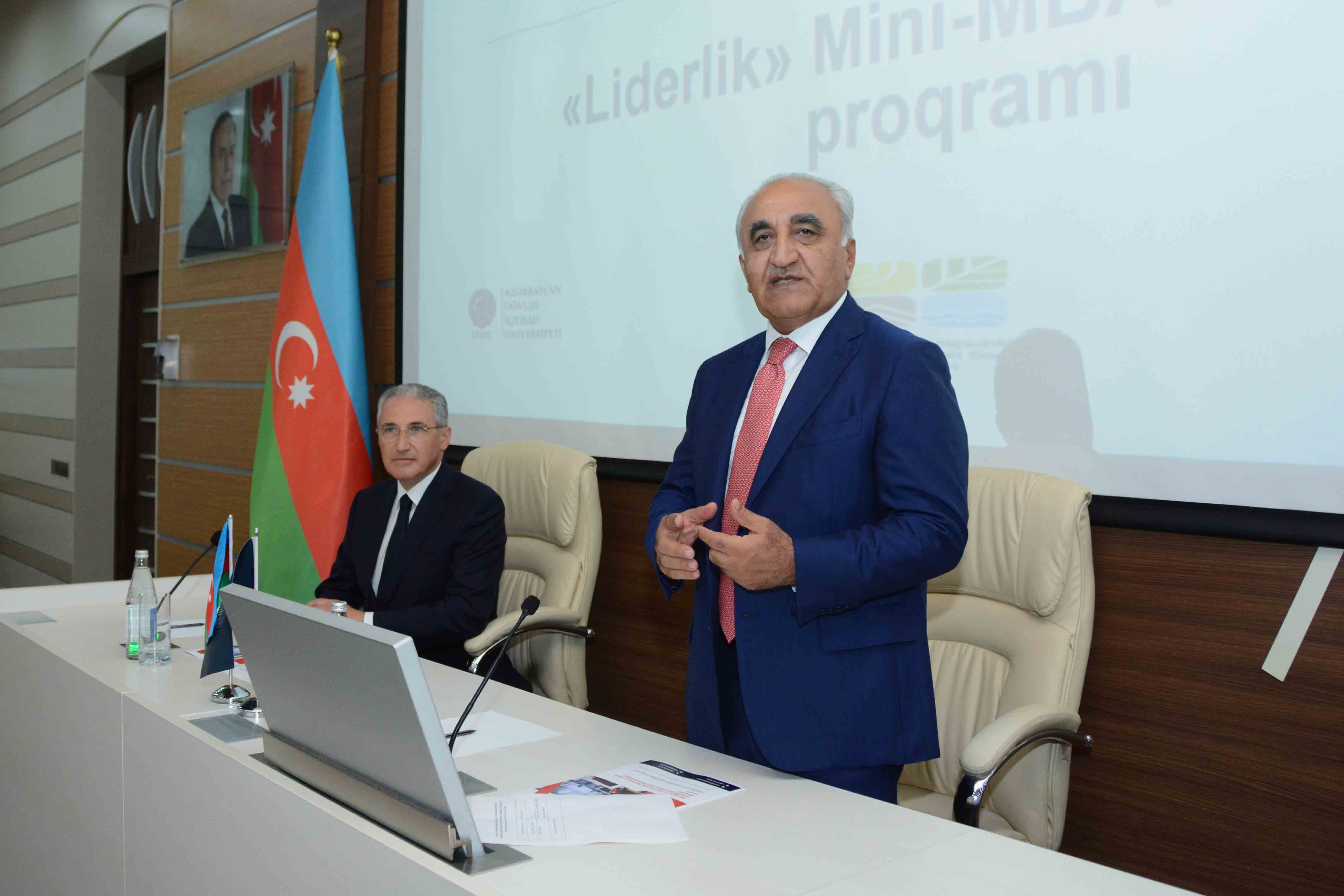 UNEC-də ilk: “Liderlik” mini-MBA sertifikat proqramına start verildi