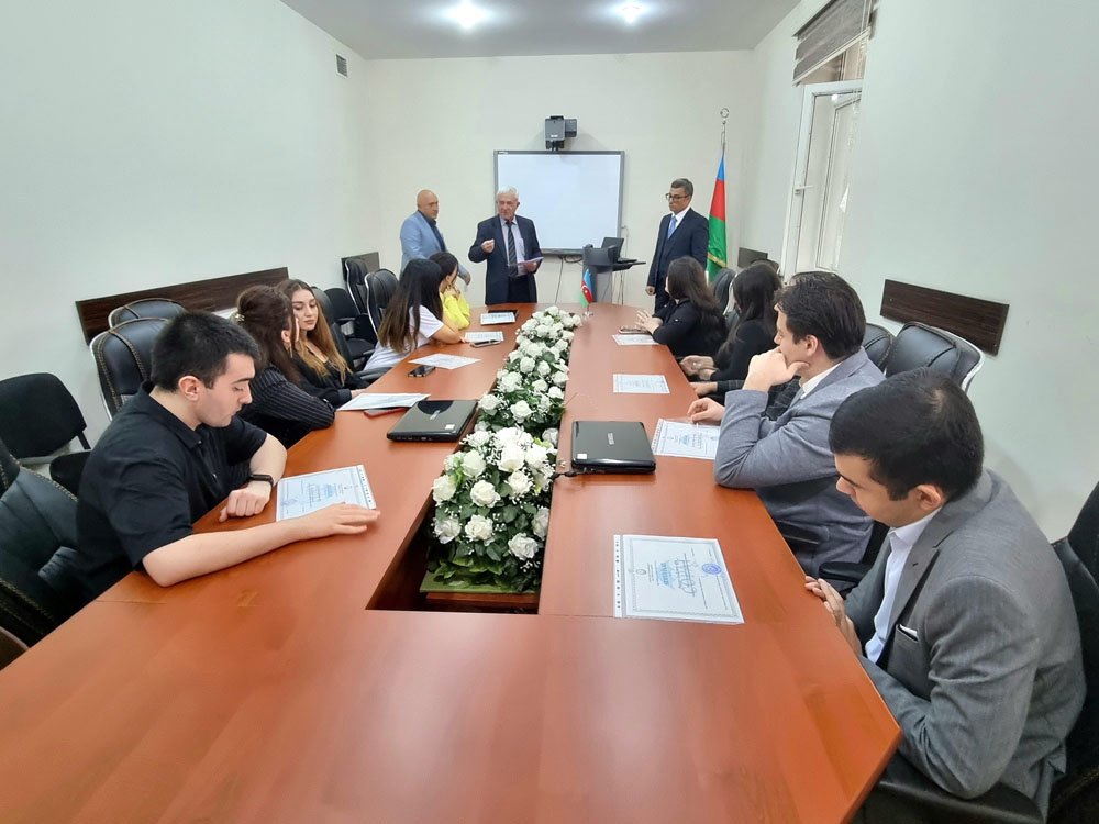Əqli Mülkiyyət Agentliyində növbəti təlim kursuna yekun vurulub - FOTOLAR