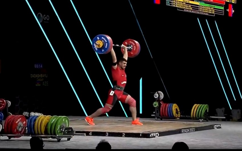 Atletimiz dünya çempionatında 3 bürünc medal qazandı