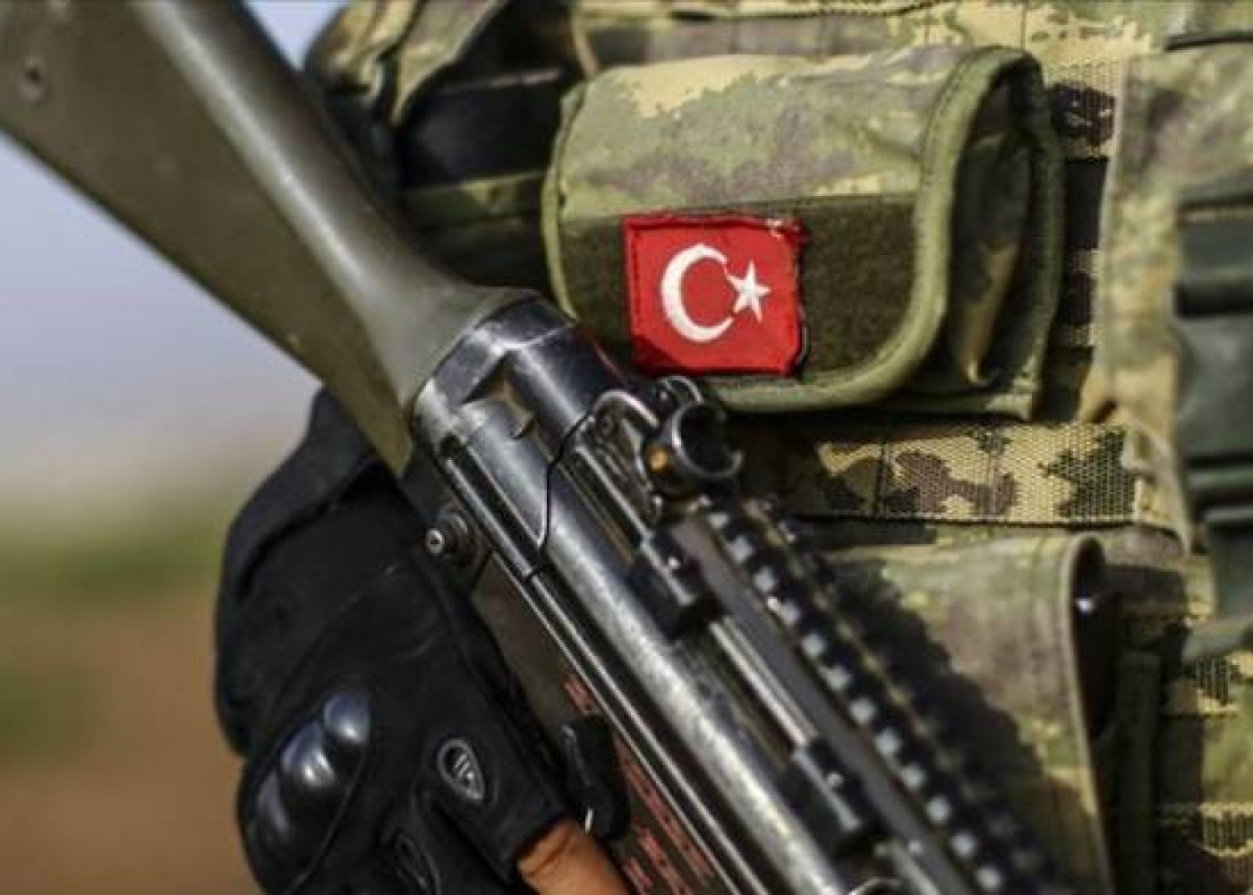 Türkiyə sərhədində terrorçu SAXLANILDI