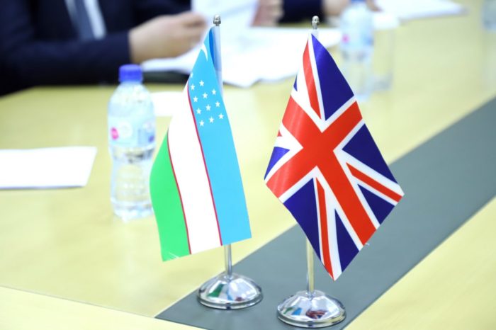 Özbəkistan və Britaniya hərbi əməkdaşlığı dərinləşdirir