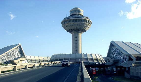 İrəvan aeroportunun polis rəisi generalın oğlu ilə birgə saxlanıldı