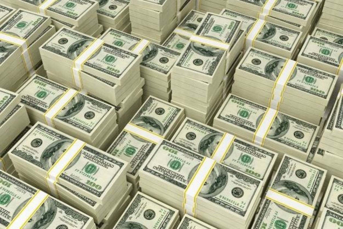 Hərracında banklara satılan dolların həcmini açıqlandı