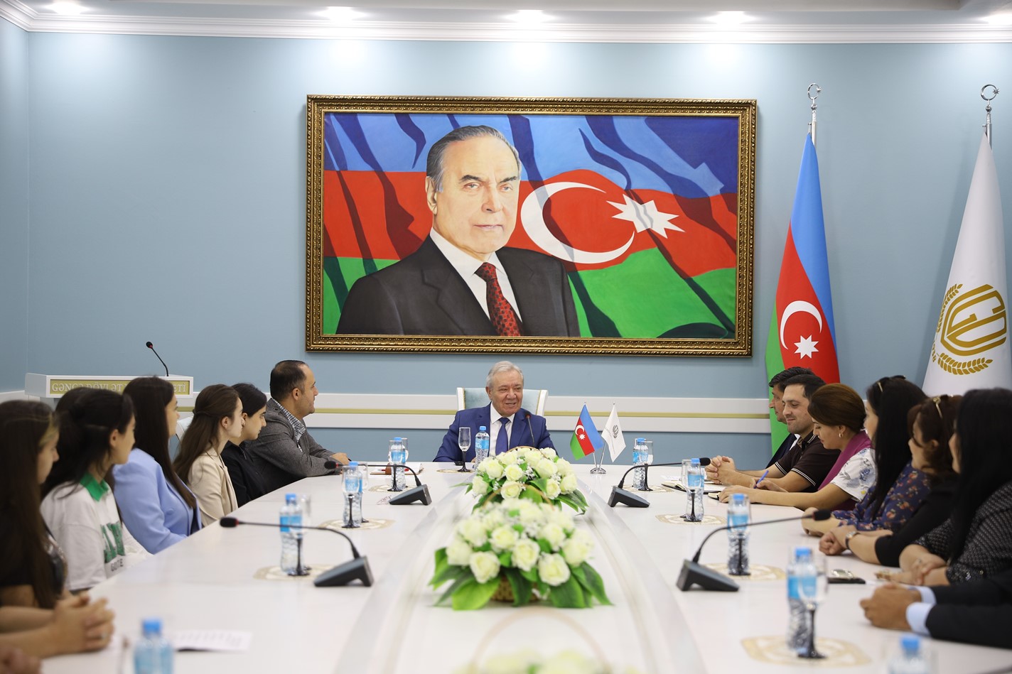 Gəncə Dövlət Universitetində tələbələrlə görüş keçirildi - FOTOLAR
