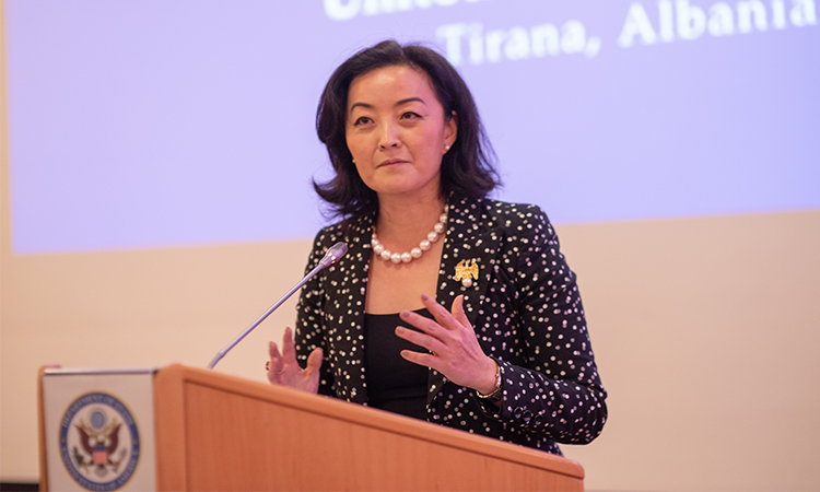 Blinkenin köməkçisi və USAID-in rəhbəri İrəvana gedir