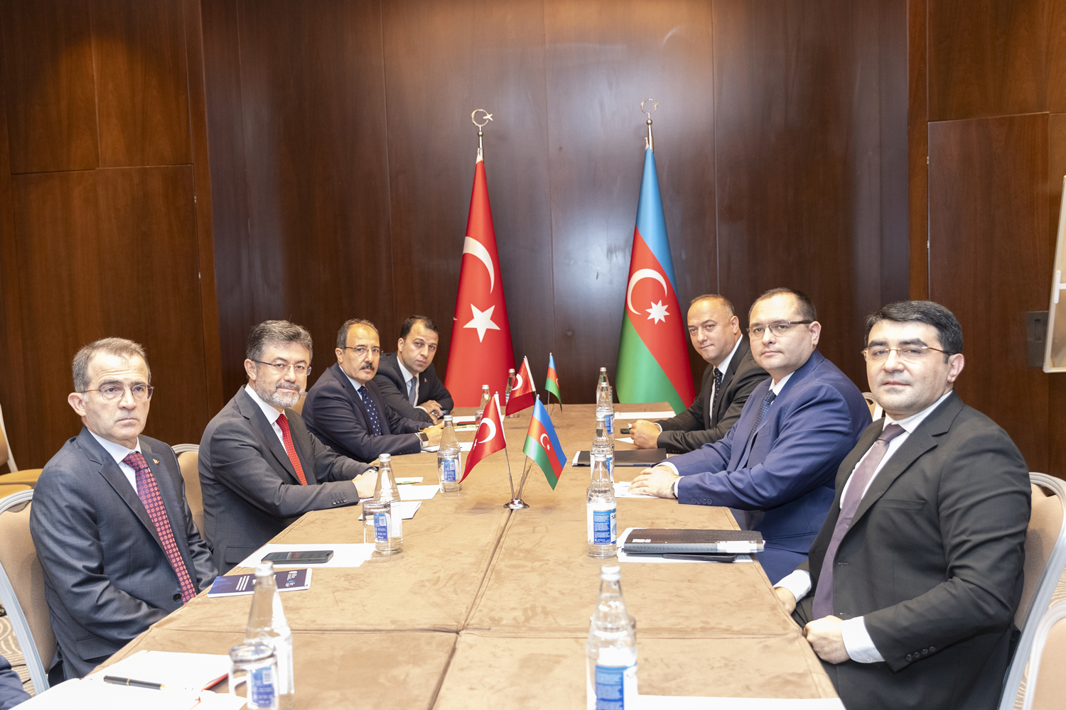 Məcnun Məmmədov ikitərəfli görüşlər keçirib - FOTOLAR