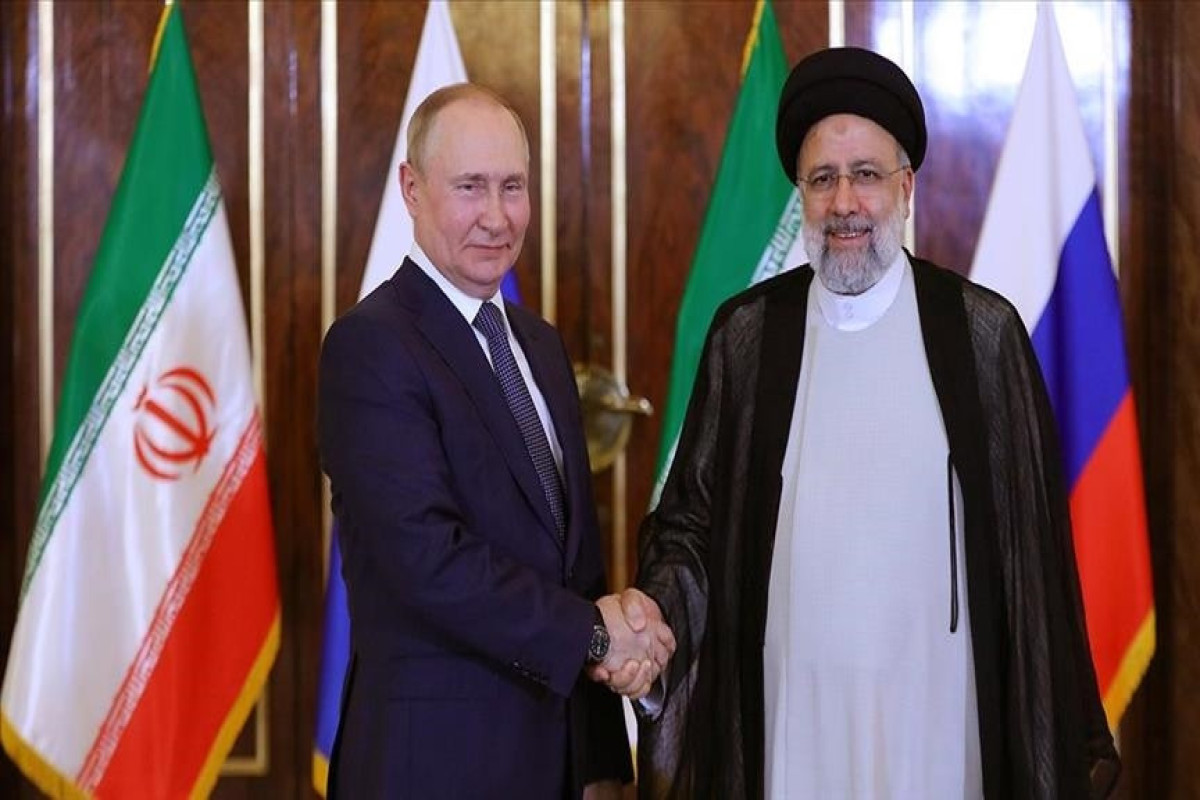 Putin İran prezidenti ilə Qarabağı müzakirə etdi
