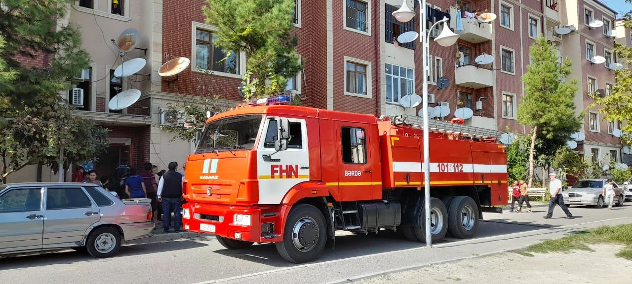 Bərdədə yaşayış binasında partlayış - Xəsarət alanlar var