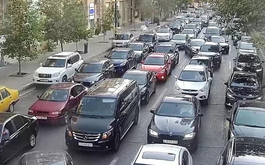 Hazırda tıxac olan yolların SİYAHISI