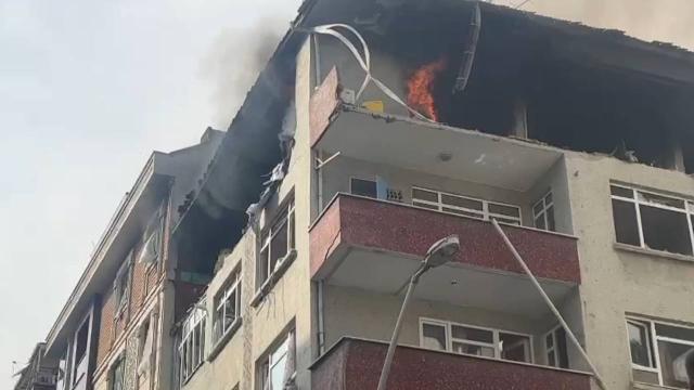 İstanbulda partlayış - Ölən və yaralananlar var