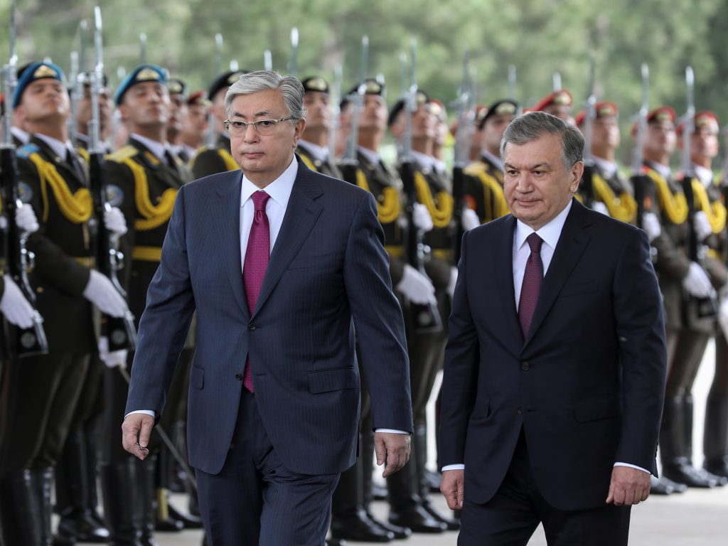 Özbəkistan və Qazaxıstan prezidentləri Almaniyaya səfər ediblər