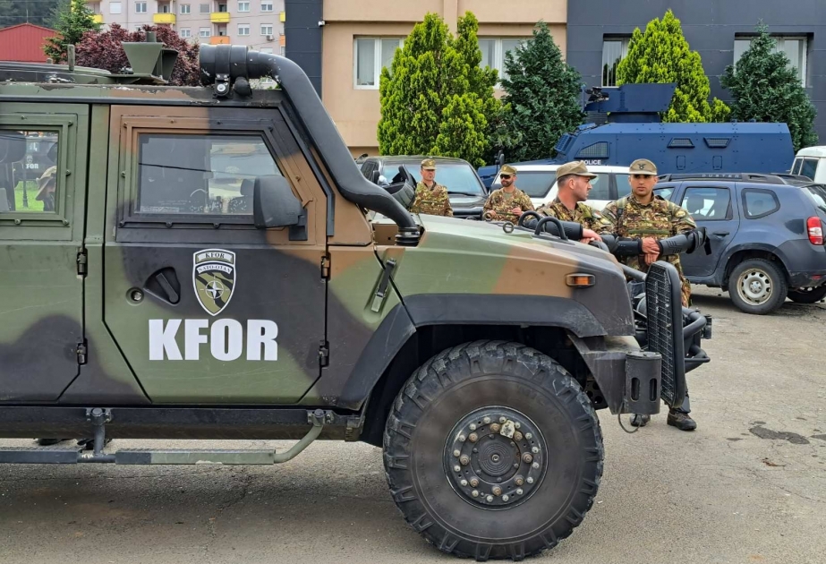 NATO Kosovadakı qoşunlarının sayını artırır