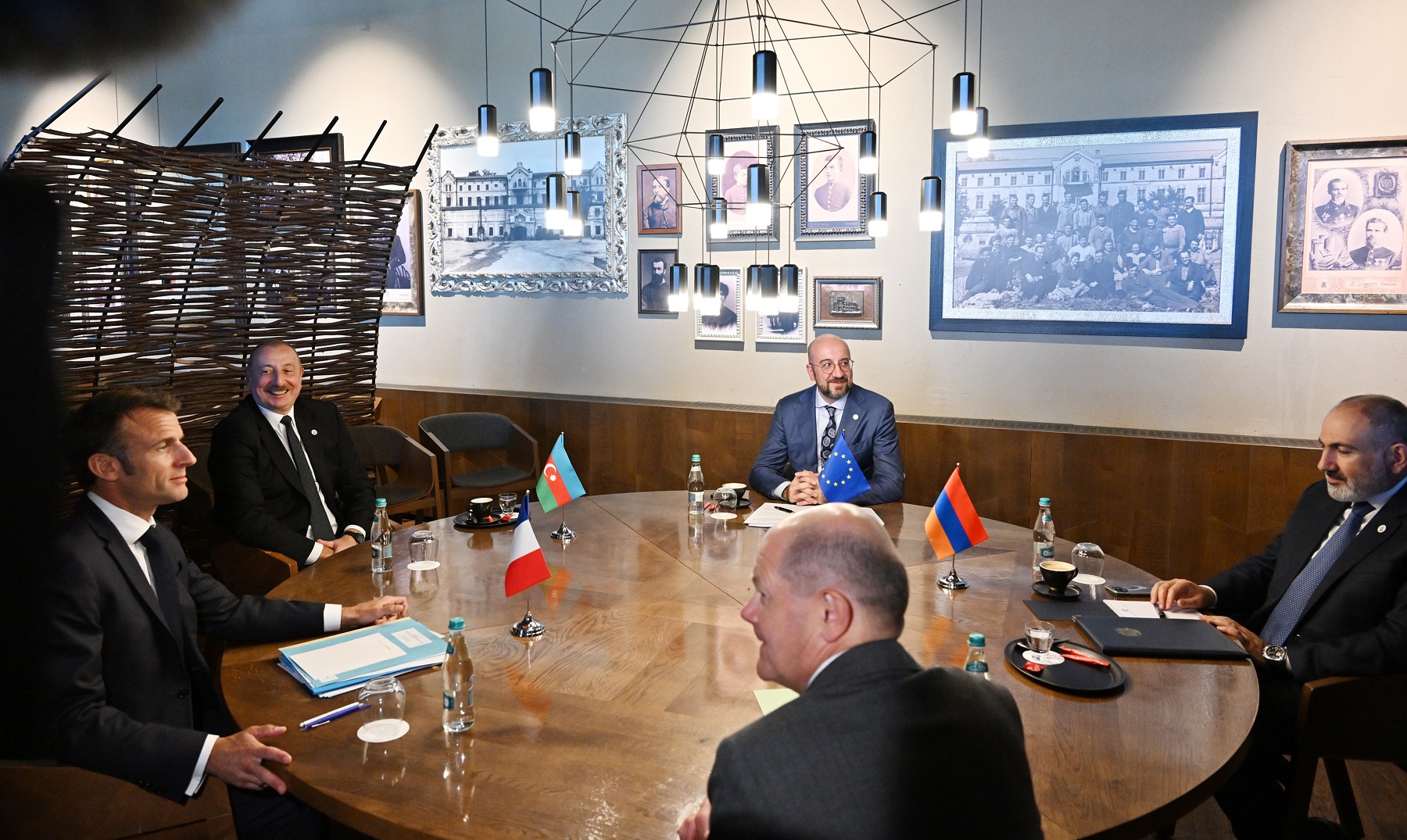 Prezident Qranada görüşündən DANIŞDI