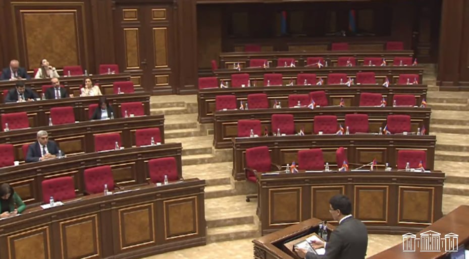 Ermənistan parlamentində Roma Statutu müzakirəsi - Ratifikasiya olacaq?