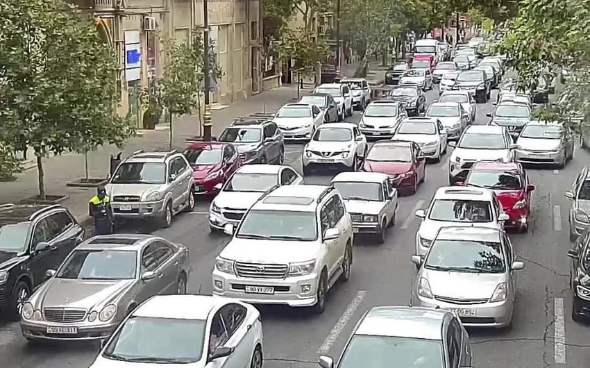 Hazırda tıxac olan yolların SİYAHISI