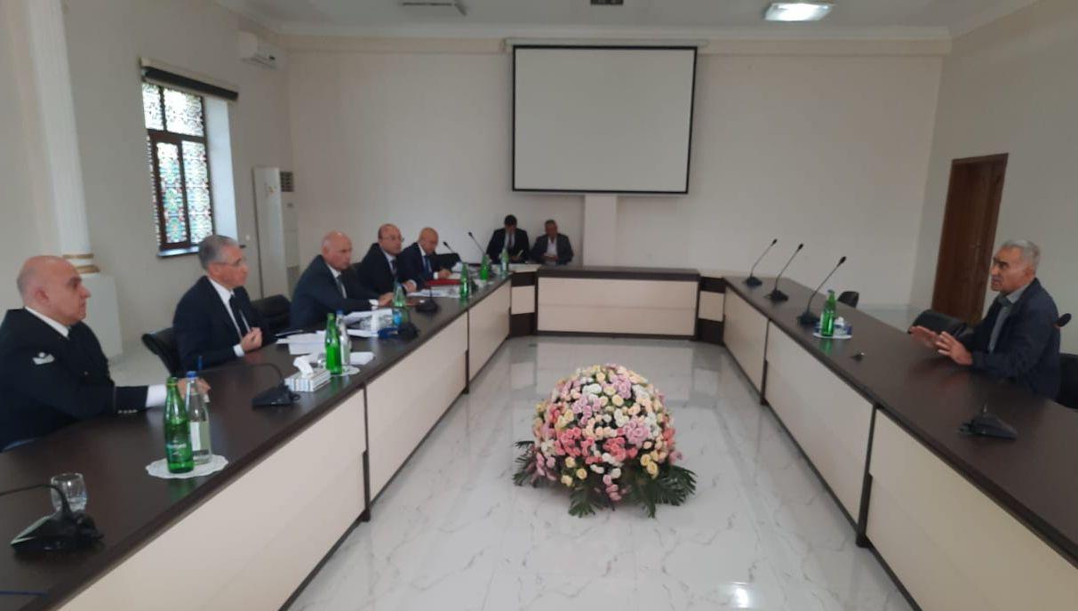 Muxtar Babayev Xaçmazda vətəndaşları qəbul etdi