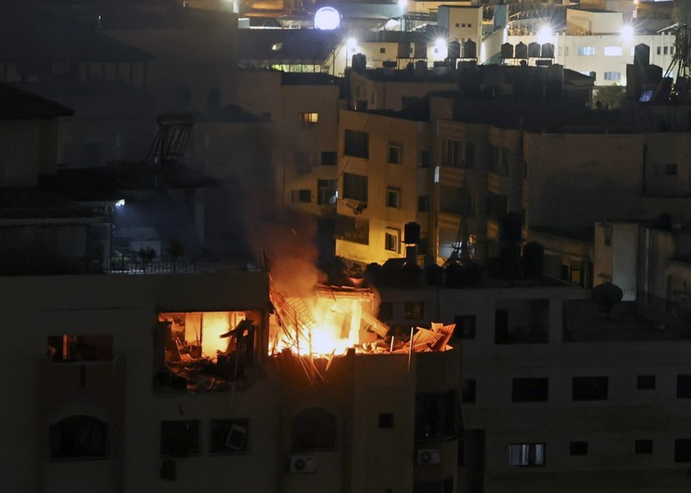 İsrail ordusu HƏMAS-a aid 1707 hədəfi məhv etdi