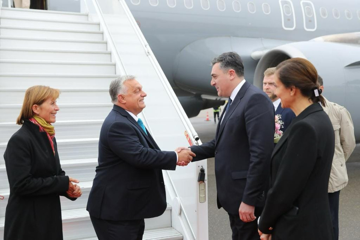 Viktor Orban Gürcüstana gəldi - FOTO
