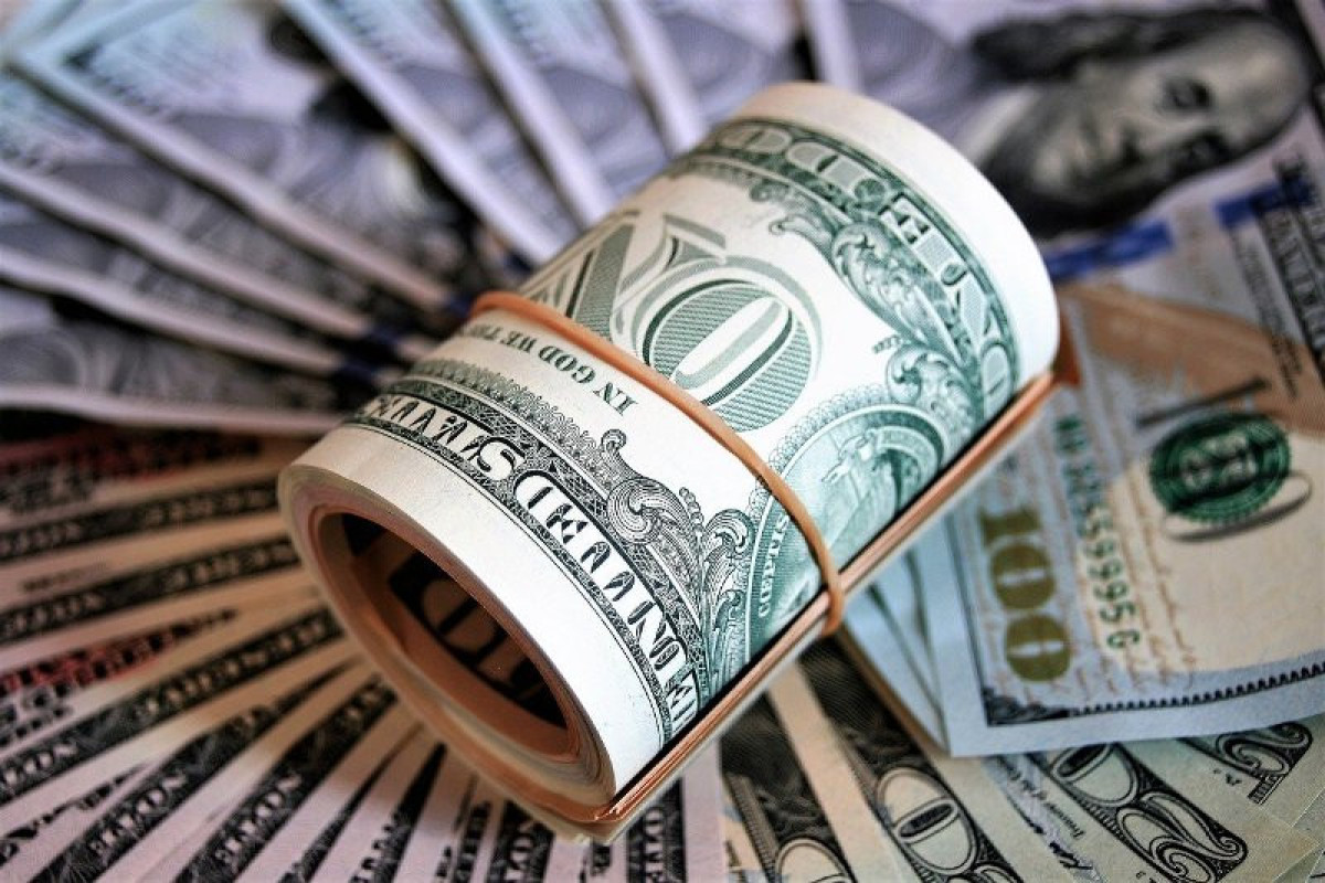 Hərracda banklara 41 milyon dollar satıldı