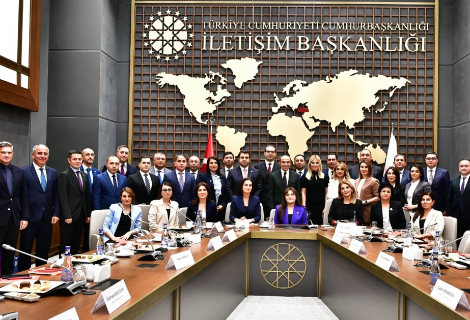 Prezident Administrasiyası 30 dövlət qurumunun mətbuat katibini Türkiyəyə göndərib