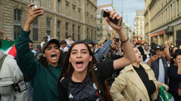Fələstinə dəstək aksiyaları qadağan edildi
