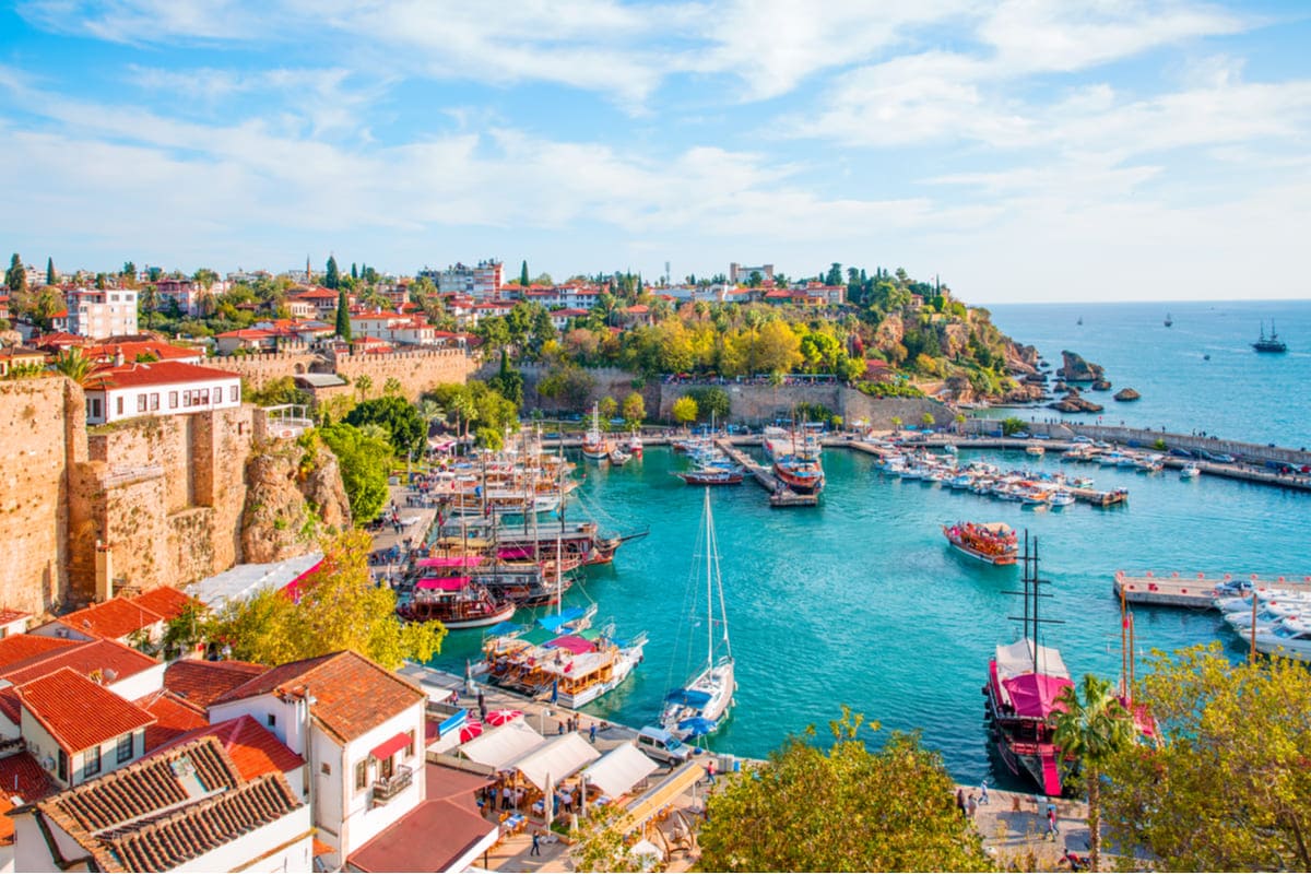Antalyada ən çox şirkət yaradan ölkələrdən biri Azərbaycandır