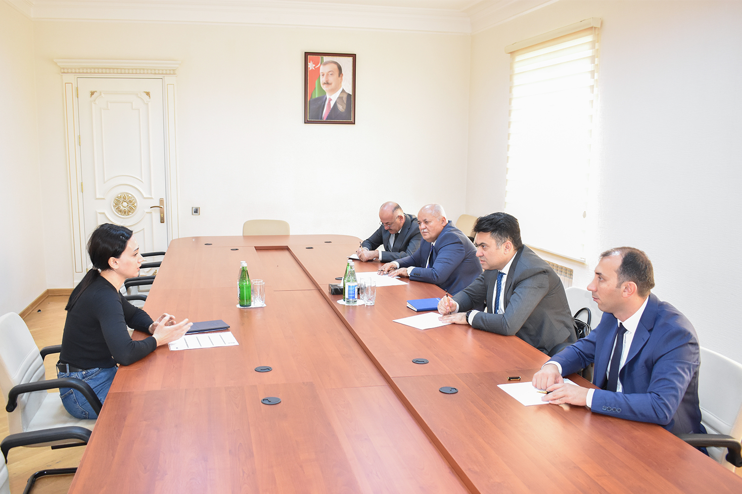 Agentliyin sədr müavini vətəndaşları qəbul etdi - FOTO