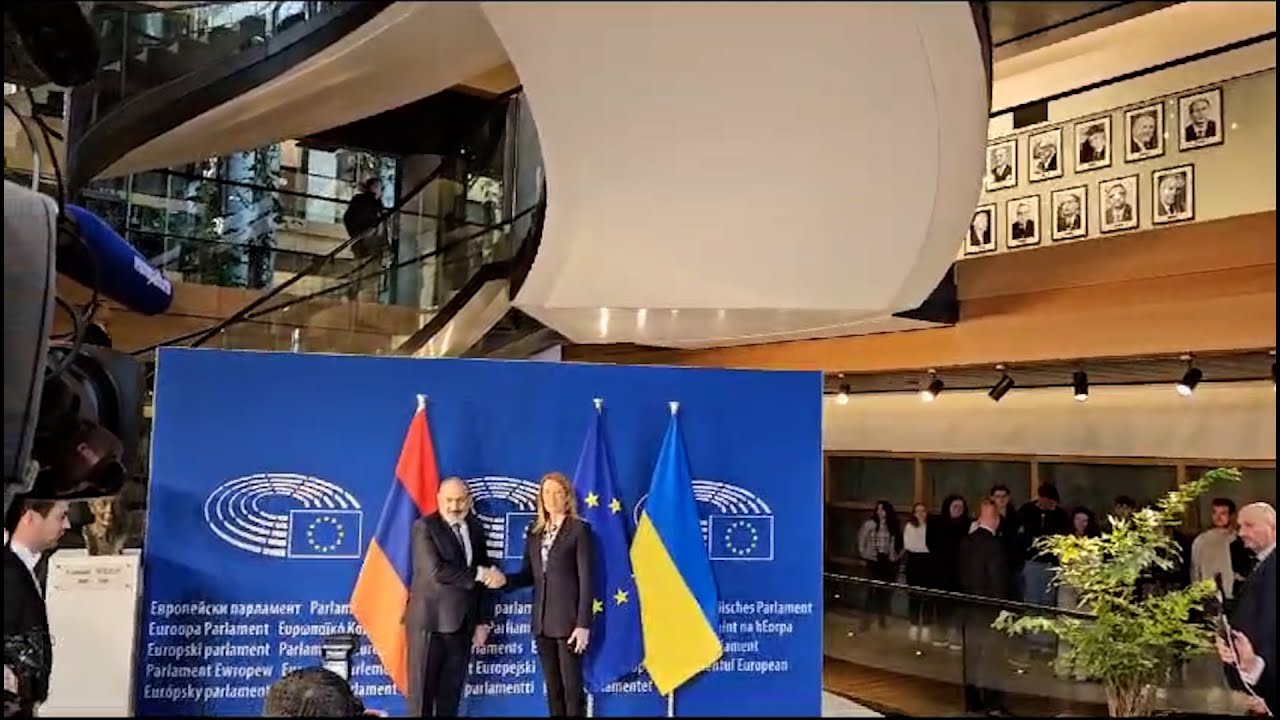 Paşinyan Avroparlamentin sədri ilə görüşdü - DETALLAR