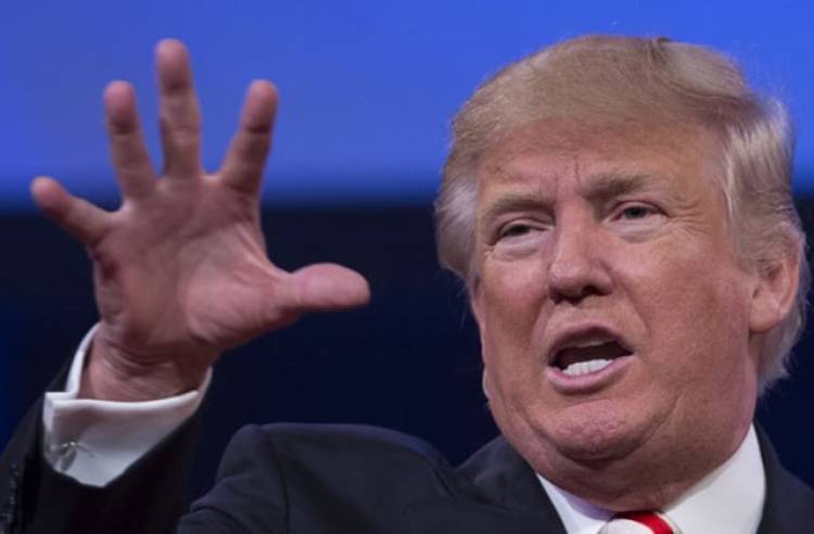 ABŞ “faşist dövləti”nə çevrilib - Tramp