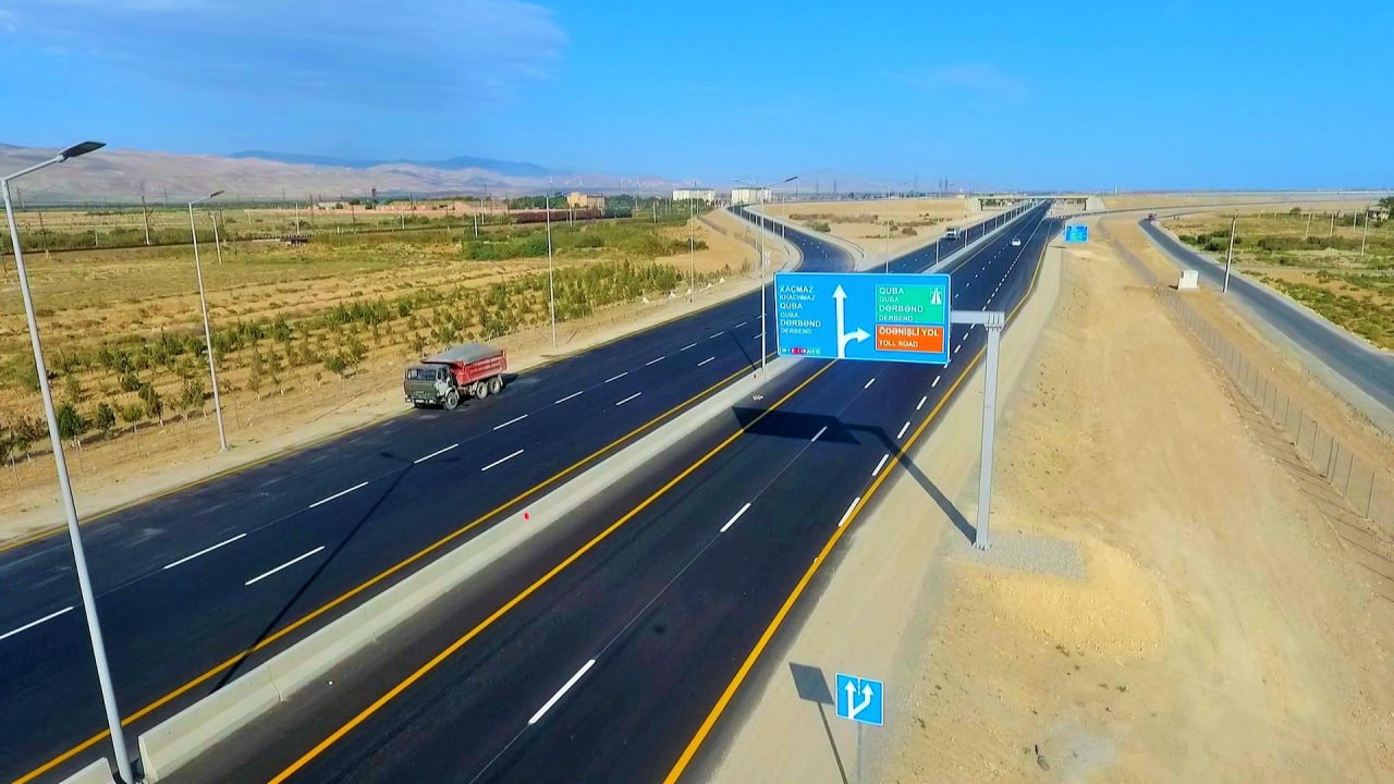 İlk ödənişli yolda sürət həddi saatda neçə km OLACAQ?