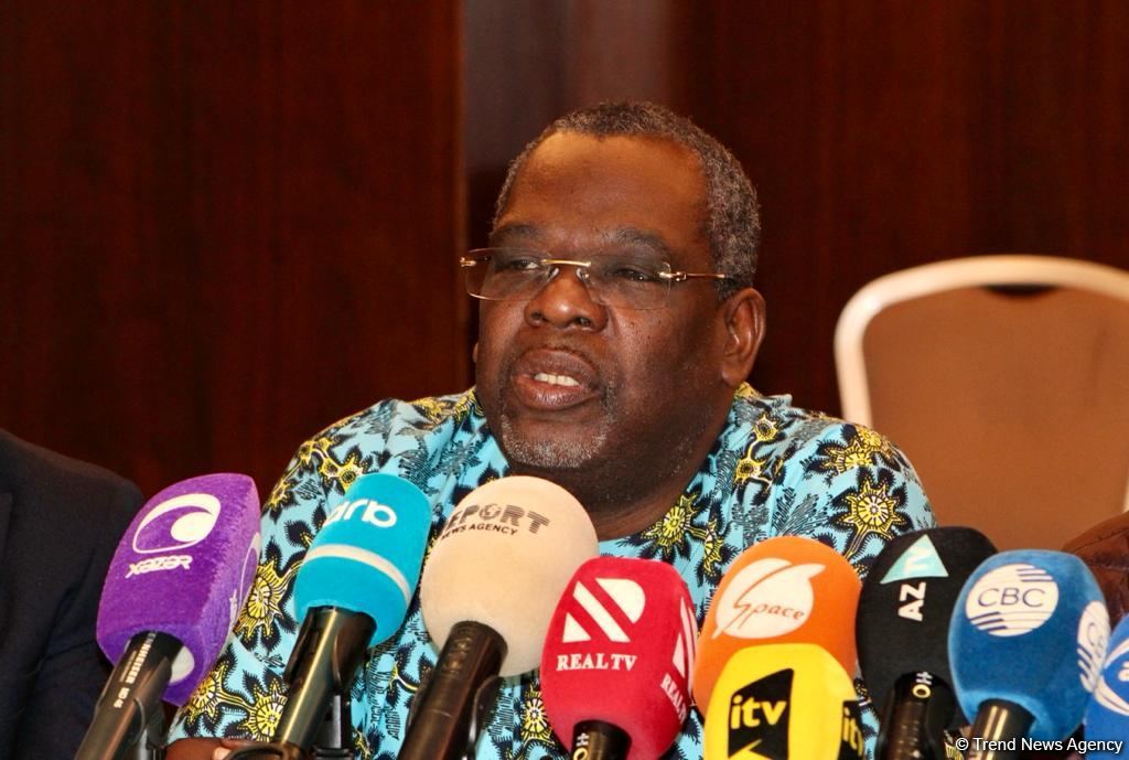 Avropa Fransaya müstəmləkəçiliklə bağlı heç bir təzyiq göstərmir - Yakop Bisep