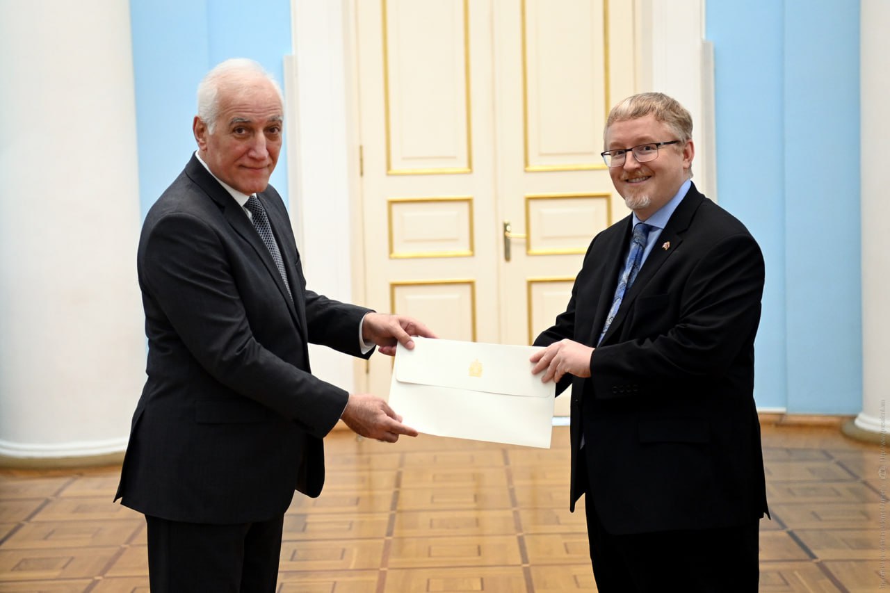 Kanada Ermənistana yeni səfir yolladı