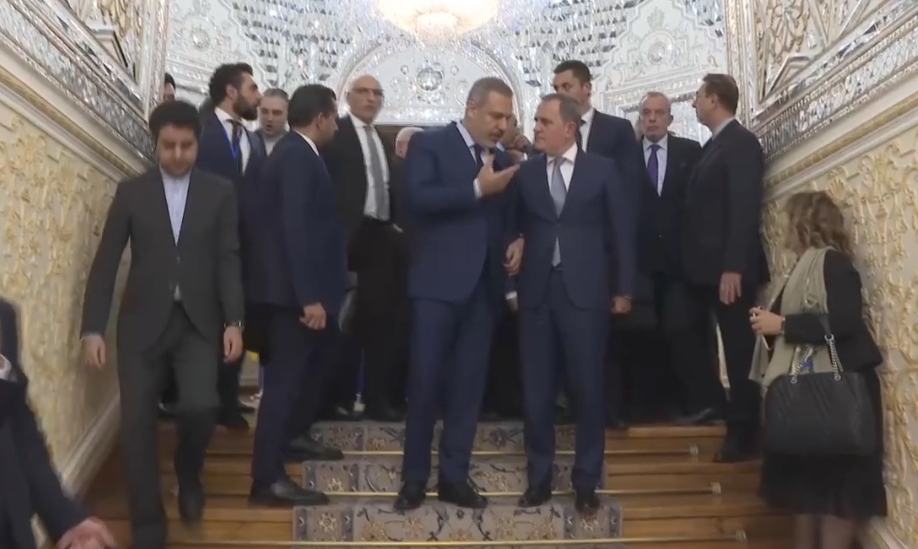 Ceyhun Bayramov Hakan Fidanla görüşüb