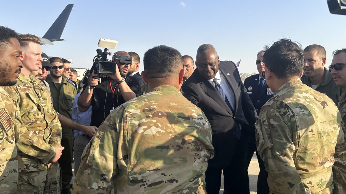 ABŞ İsrailə hərbi müşavirlər göndərdi