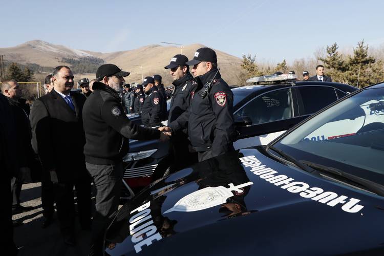 Paşinyan Zəngəzura gedir