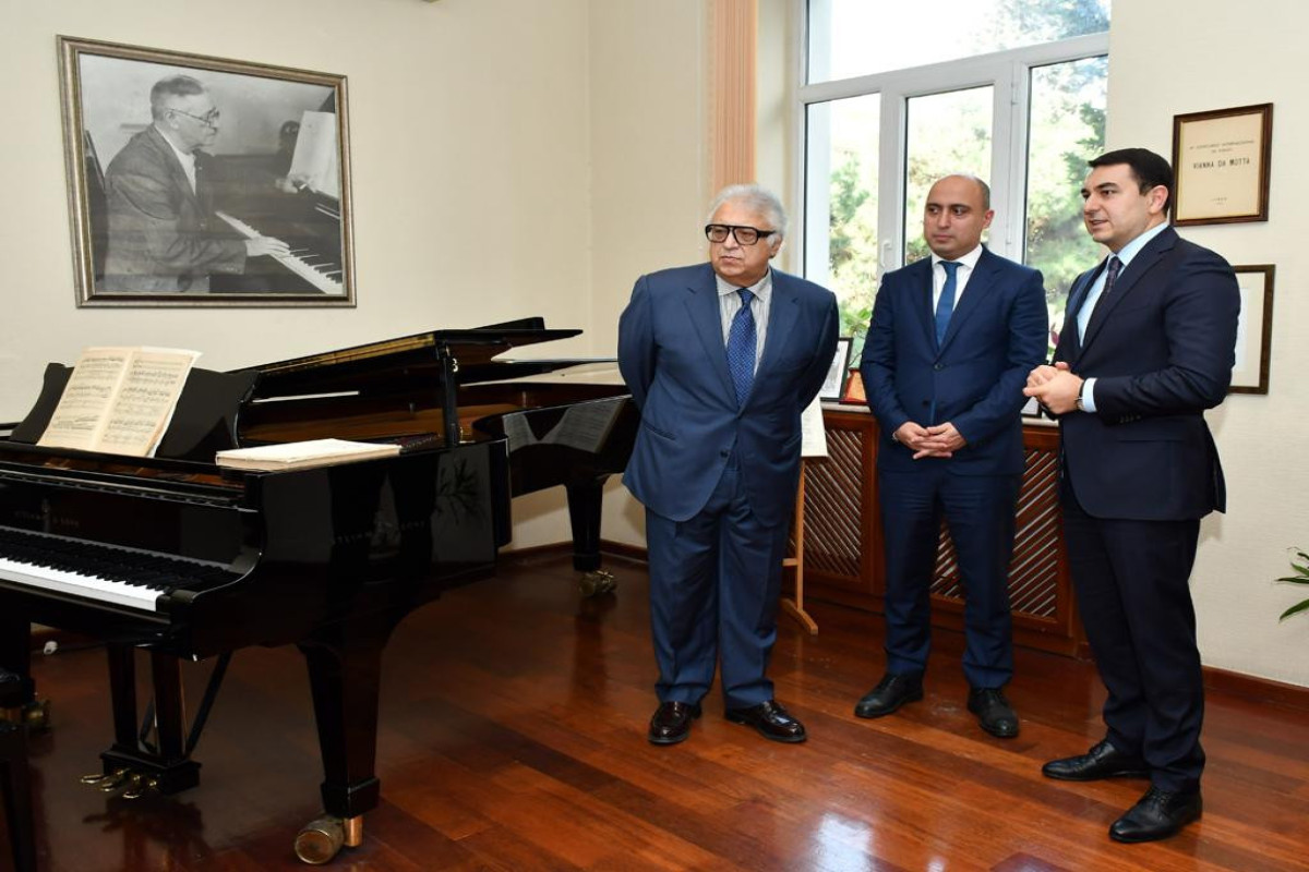 Nazirlər Bakı Musiqi Akademiyasında - FOTO