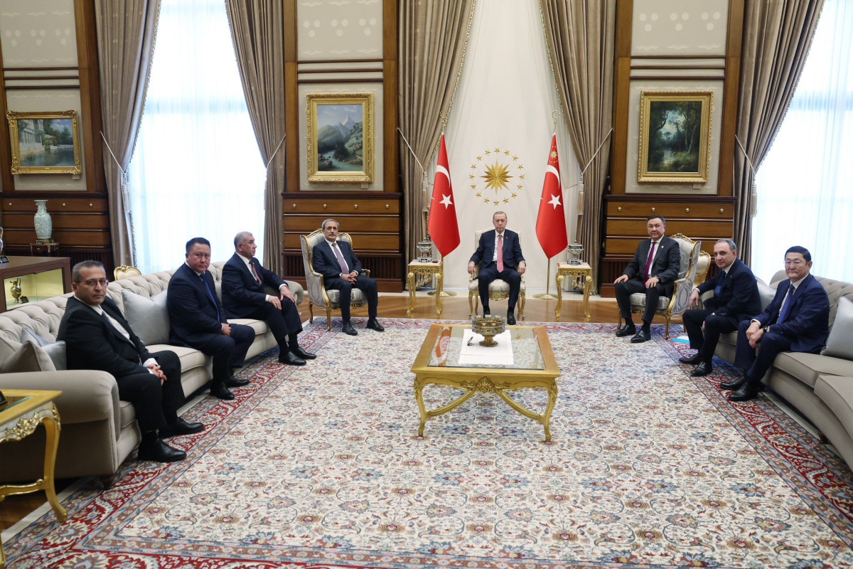 Türk dövlətlərinin baş prokurorları Ərdoğanla görüşdü