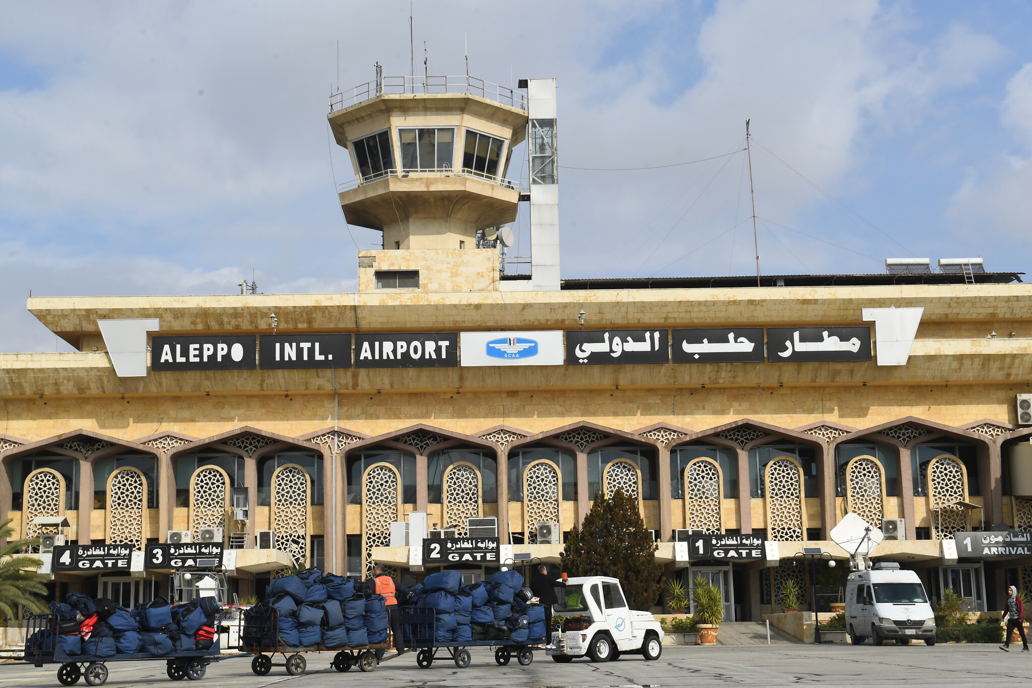 İsrail Hələb aeroportuna zərbə endirib