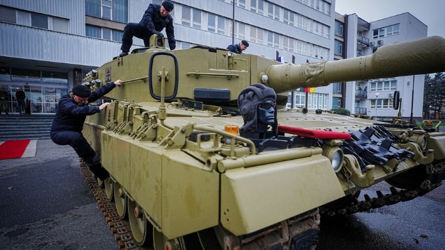 Bu ölkə Ukraynaya hərbi yardımdan imtina etdi